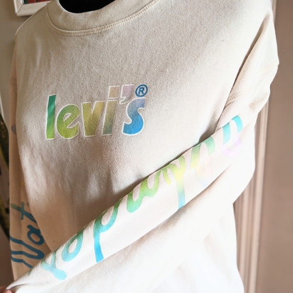 Levi's Cream and Multicolor Long Sleeve Crewneck Women's Size Small - Picture 6 of 8